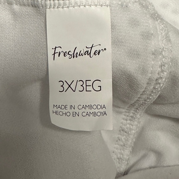 *FRESHWATER* Plus White x Black Underwire Swim Top Size 3X NWT - Picture 7 of 9